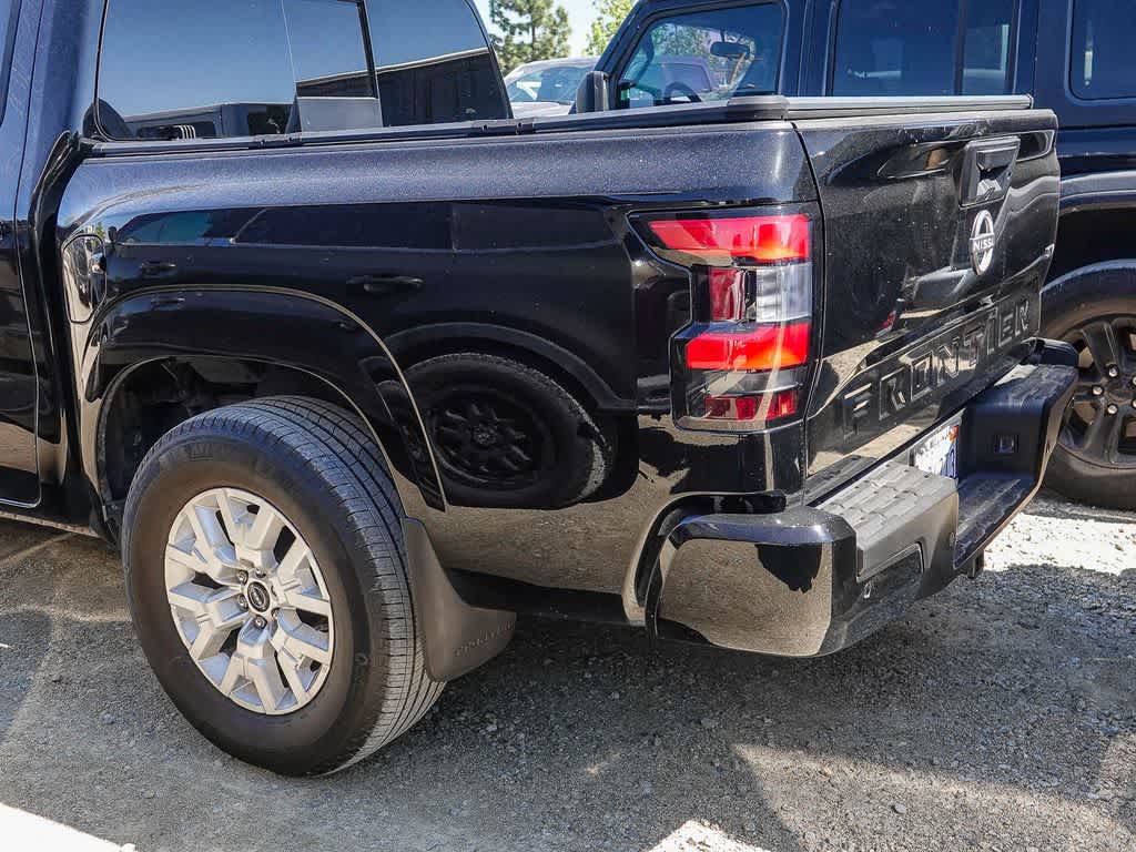 Thumbnail: 2023 Nissan Frontier - 12