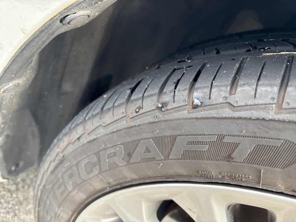 Thumbnail: 2022 Toyota Avalon - 4