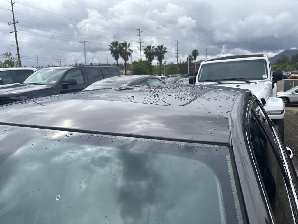 Thumbnail: 2016 Chrysler 300 - 6