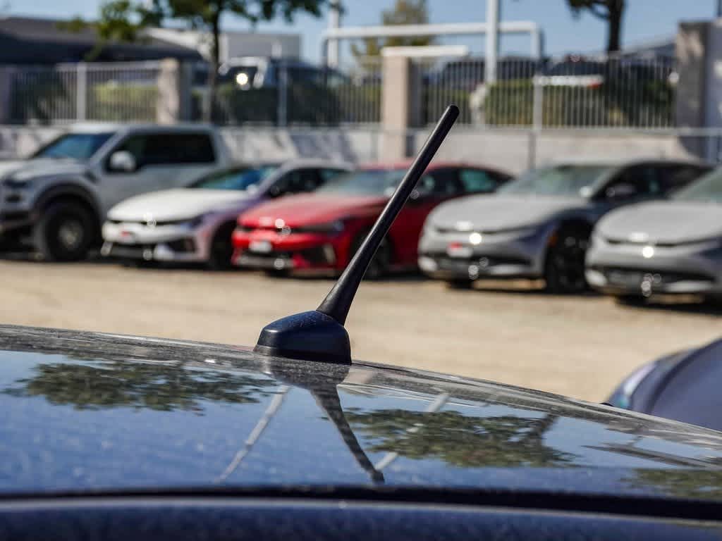 Thumbnail: 2013 Honda Fit - 19