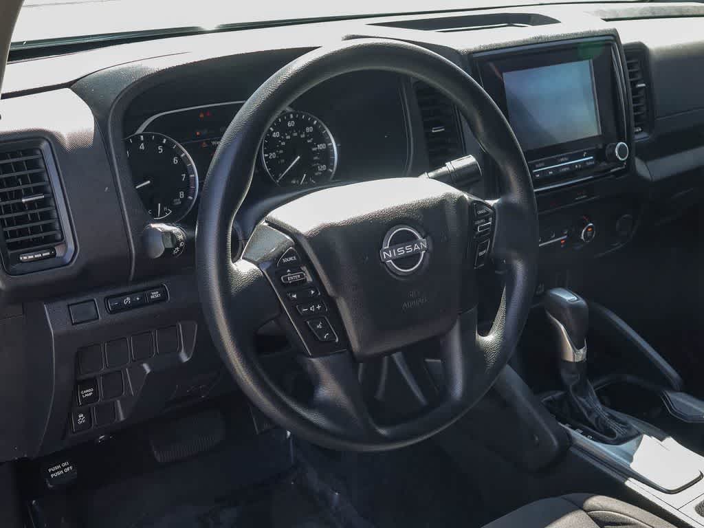 Thumbnail: 2023 Nissan Frontier - 14