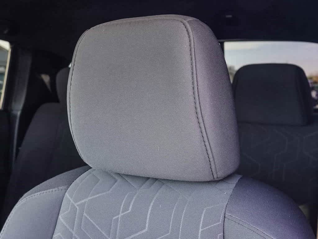 Thumbnail: 2019 Toyota Tacoma - 23