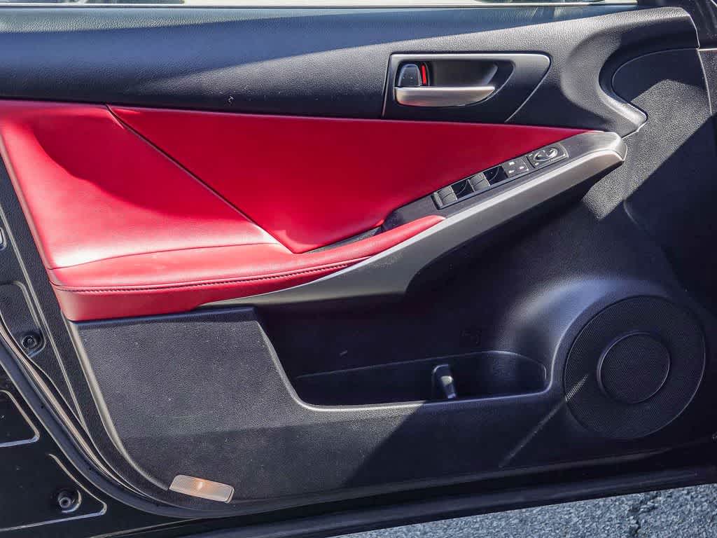 Thumbnail: 2020 Lexus IS - 19