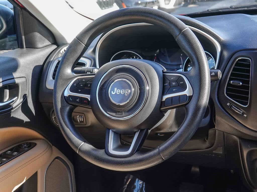 Thumbnail: 2018 Jeep Compass - 14