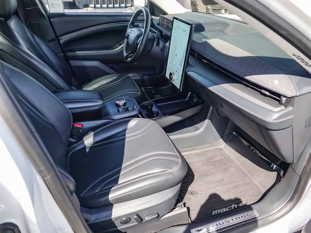 Thumbnail: 2021 Ford Mustang Mach-E - 15
