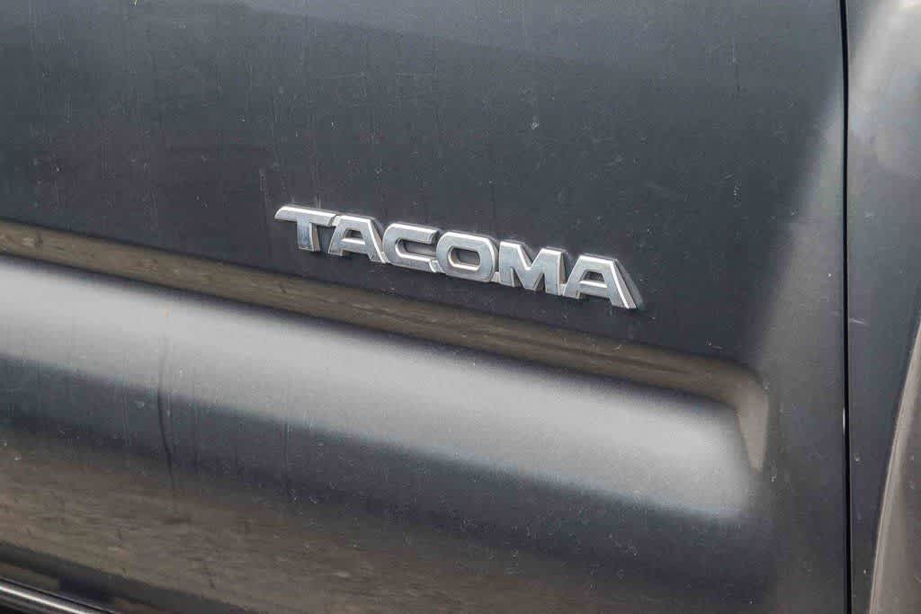 Thumbnail: 2013 Toyota Tacoma - 7