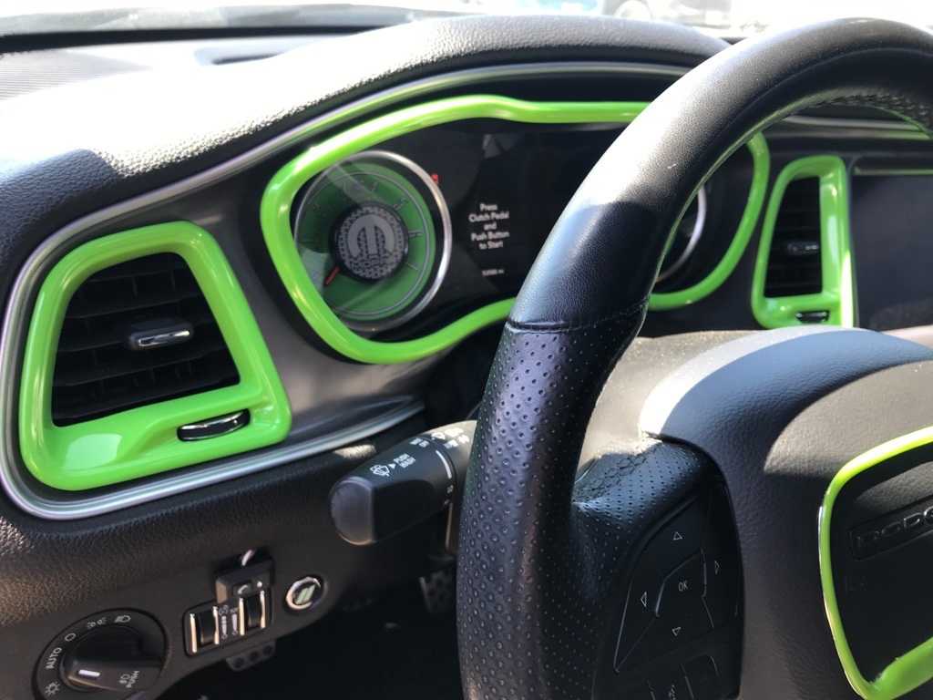 Thumbnail: 2021 Dodge Challenger - 8