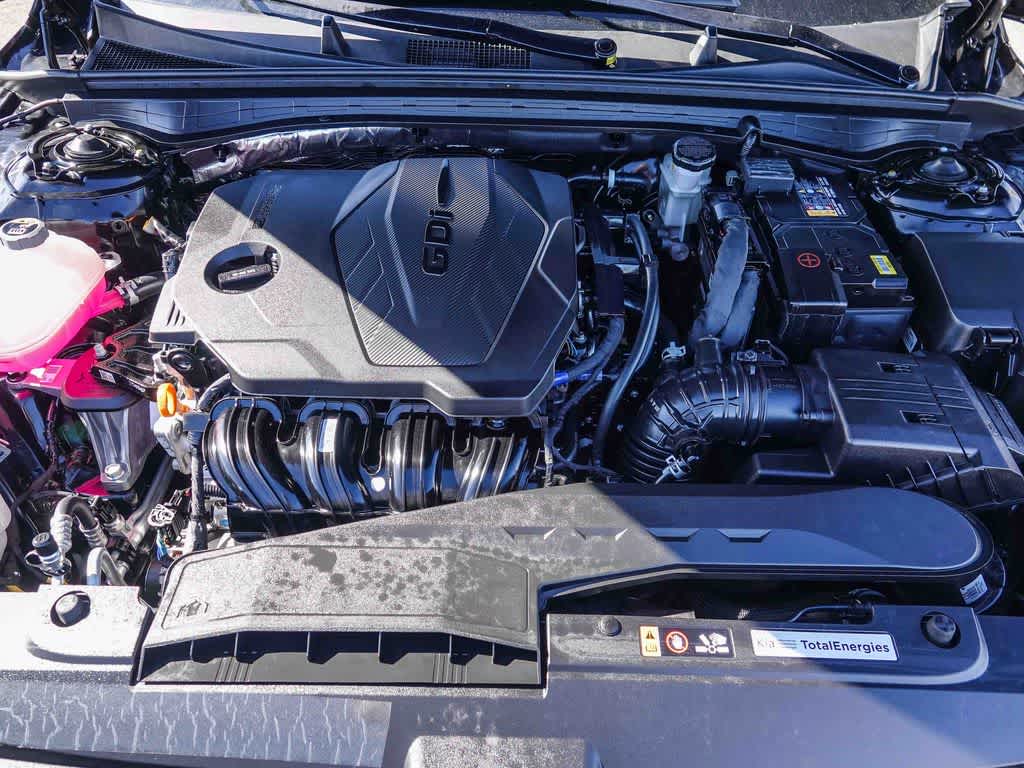 Thumbnail: 2025 Kia K5 - 21