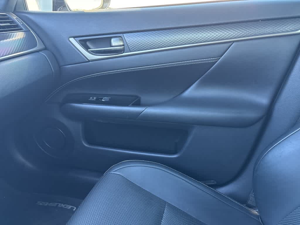 Thumbnail: 2018 Lexus GS - 8