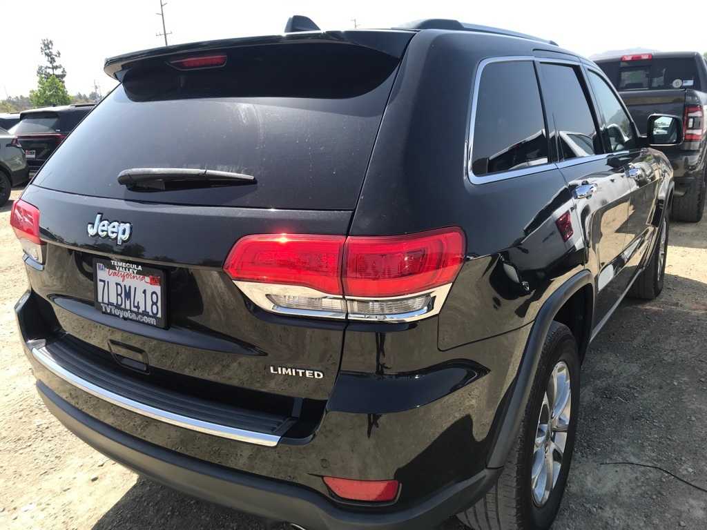 Thumbnail: 2015 Jeep Grand Cherokee - 4