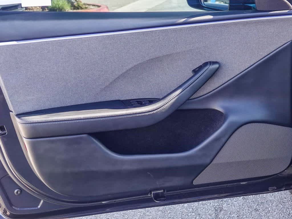 Thumbnail: 2024 Tesla Model 3 - 18