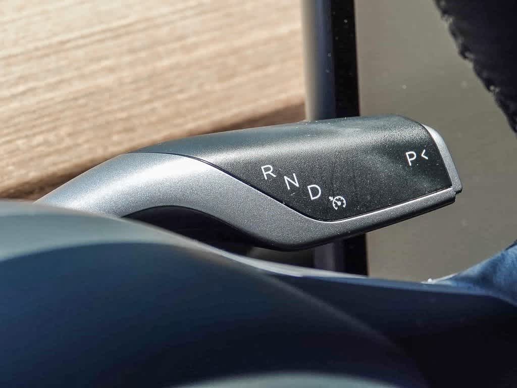 Thumbnail: 2022 Tesla Model 3 - 17