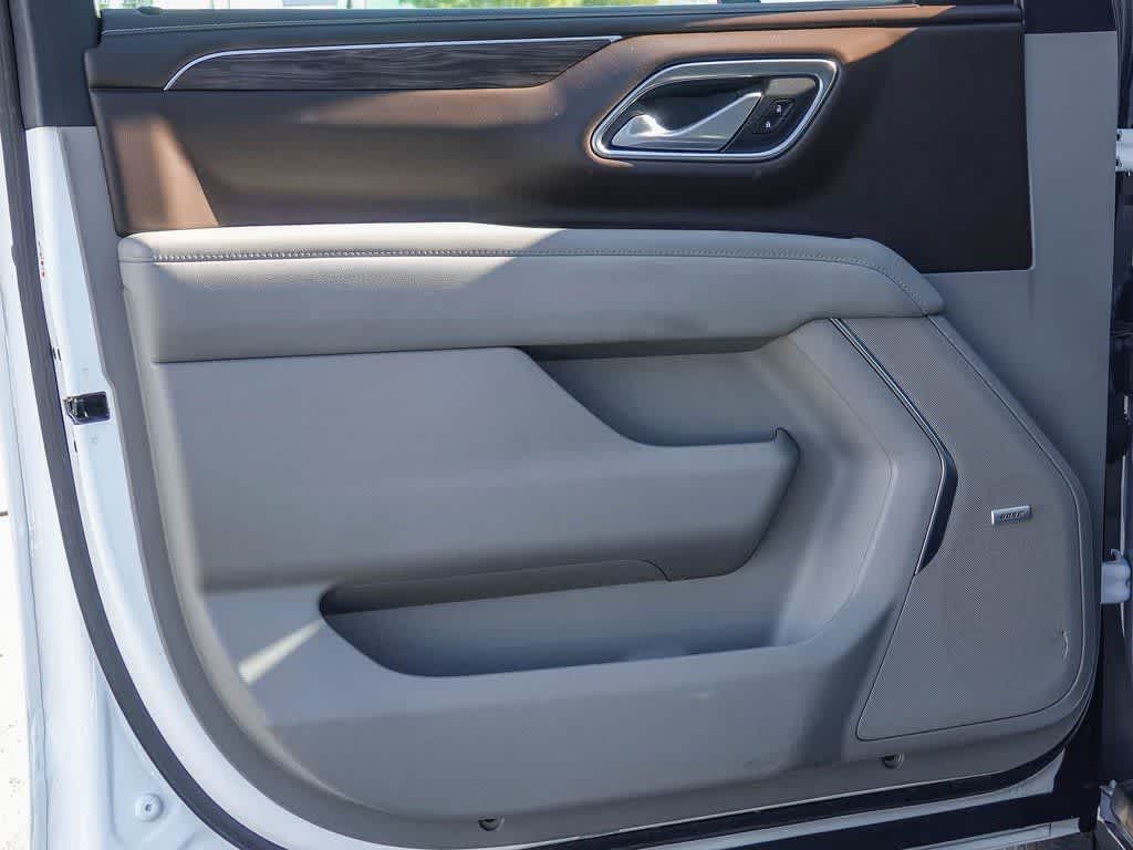 Thumbnail: 2022 Chevrolet Tahoe - 19