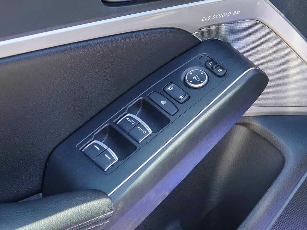 Thumbnail: 2023 Acura Integra - 20