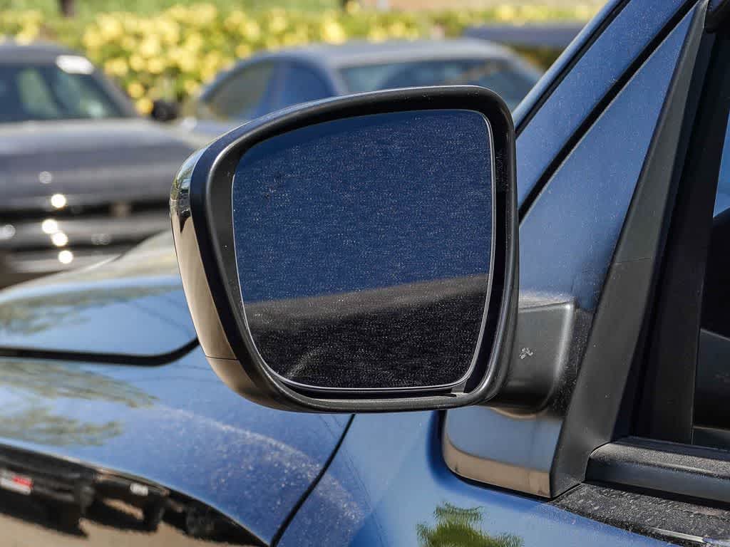 Thumbnail: 2023 Nissan Frontier - 15