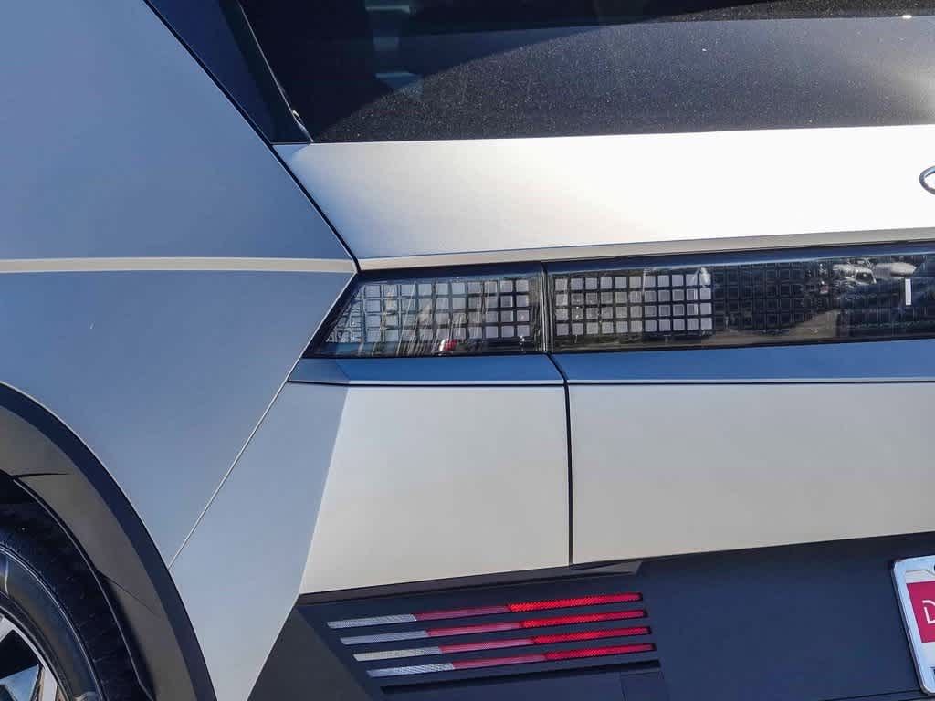 Thumbnail: 2023 Hyundai Ioniq 5 - 7