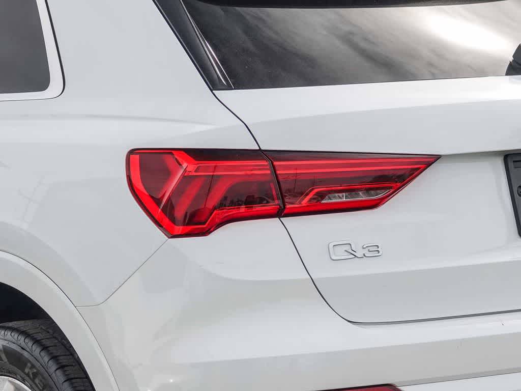 Thumbnail: 2020 Audi Q3 - 6