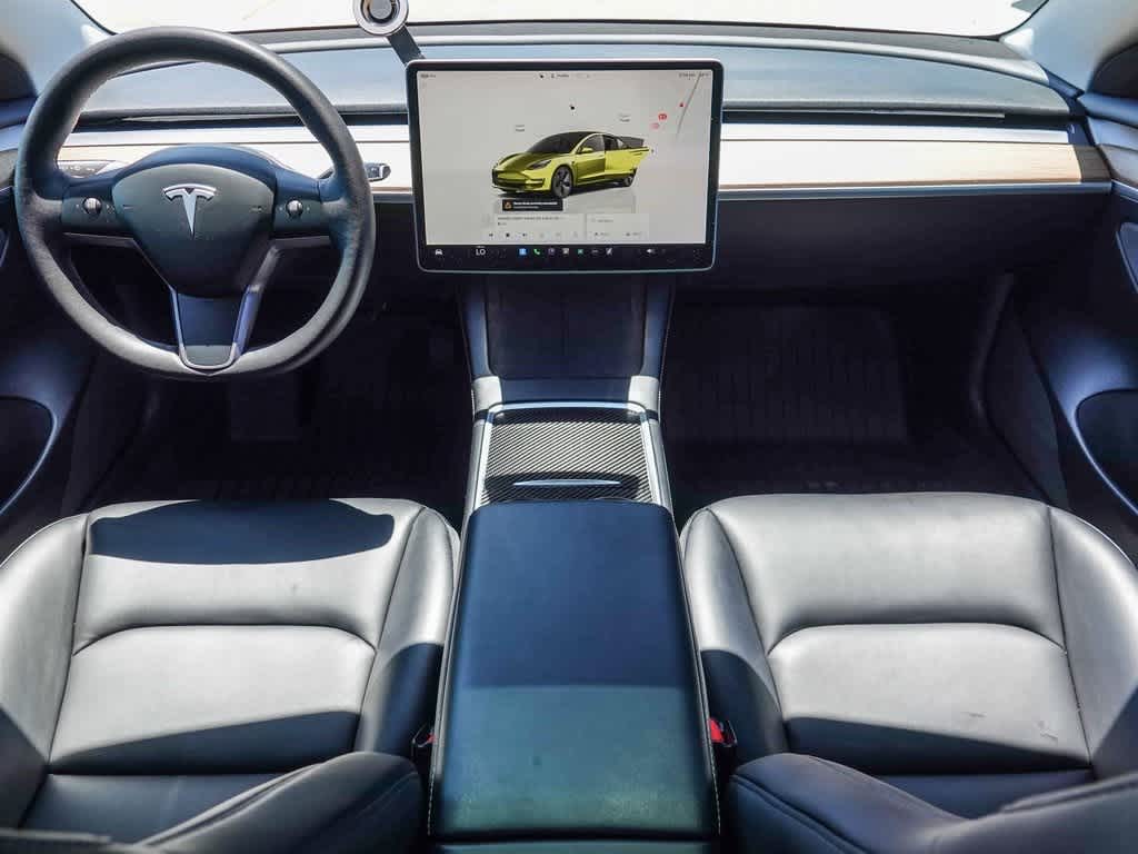 Thumbnail: 2022 Tesla Model 3 - 11