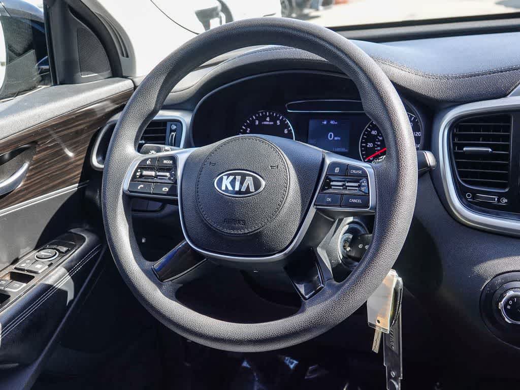 Thumbnail: 2019 Kia Sorento - 14