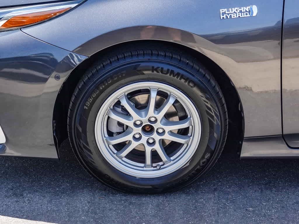 Thumbnail: 2019 Toyota Prius Prime - 10