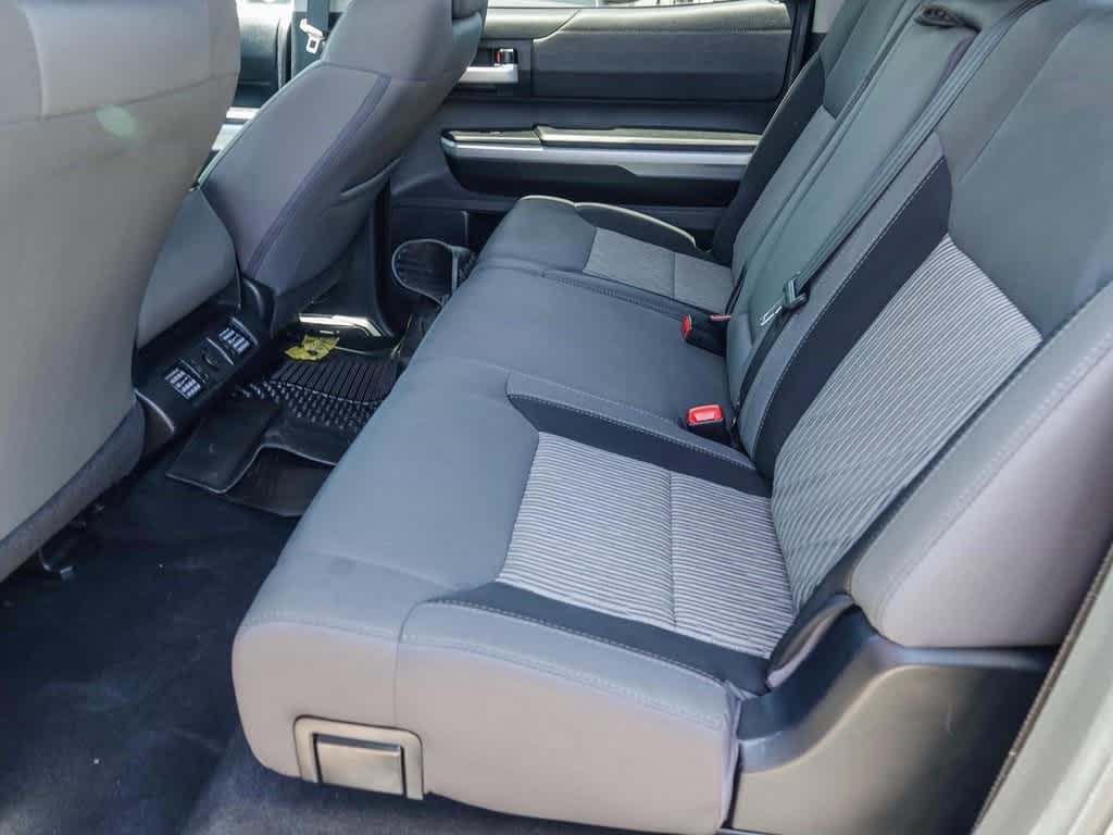 2017 Toyota Tundra SR5 18