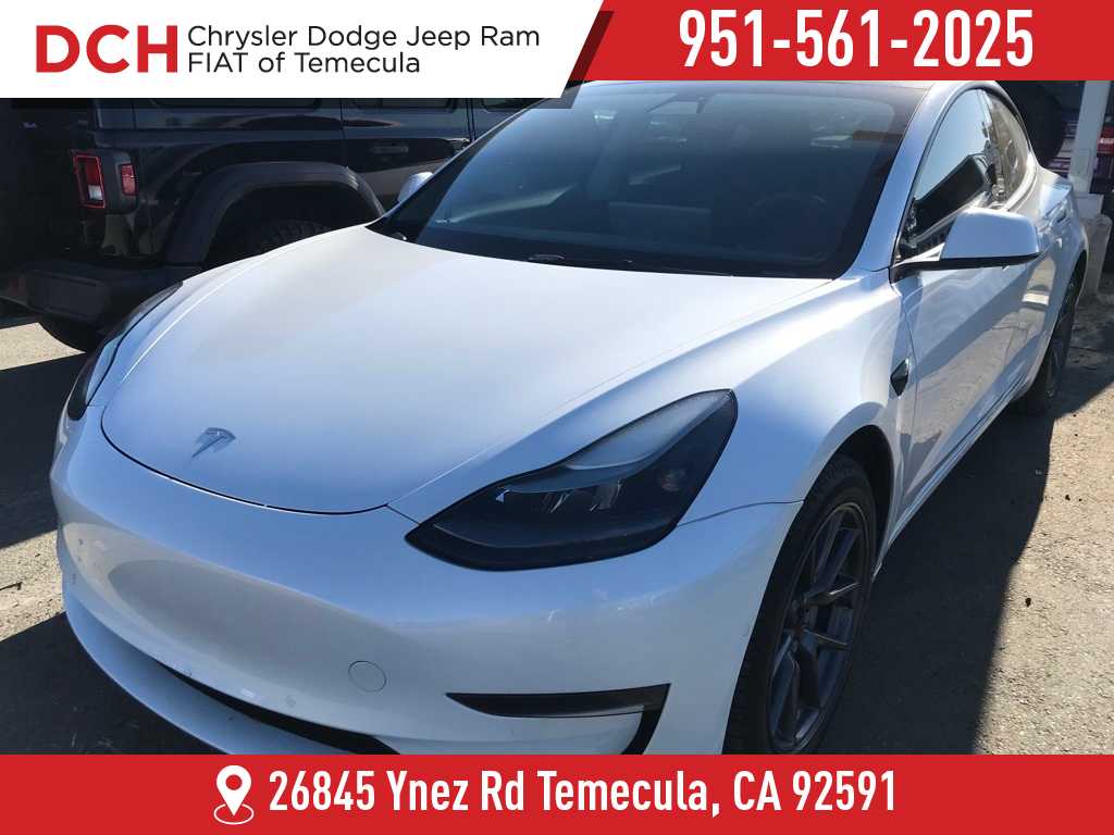 Thumbnail: 2022 Tesla Model 3 - 1