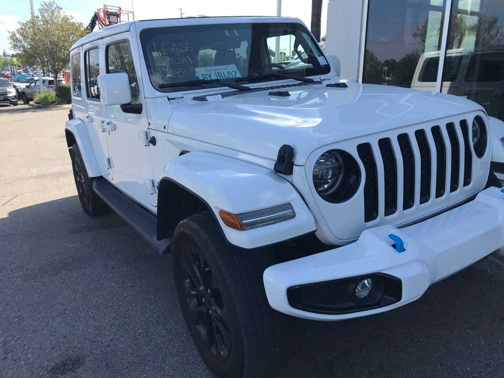 Thumbnail: 2021 Jeep Wrangler - 9