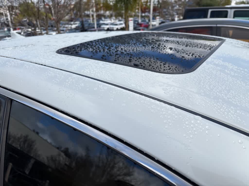 Thumbnail: 2022 Toyota Avalon - 6