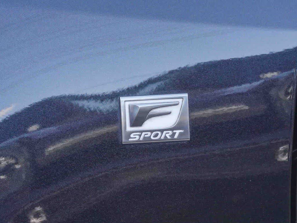 Thumbnail: 2017 Lexus RC - 10