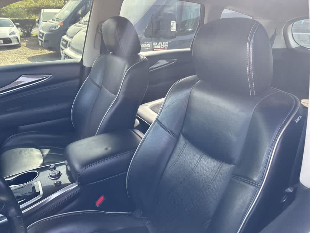 Thumbnail: 2017 INFINITI QX60 - 6