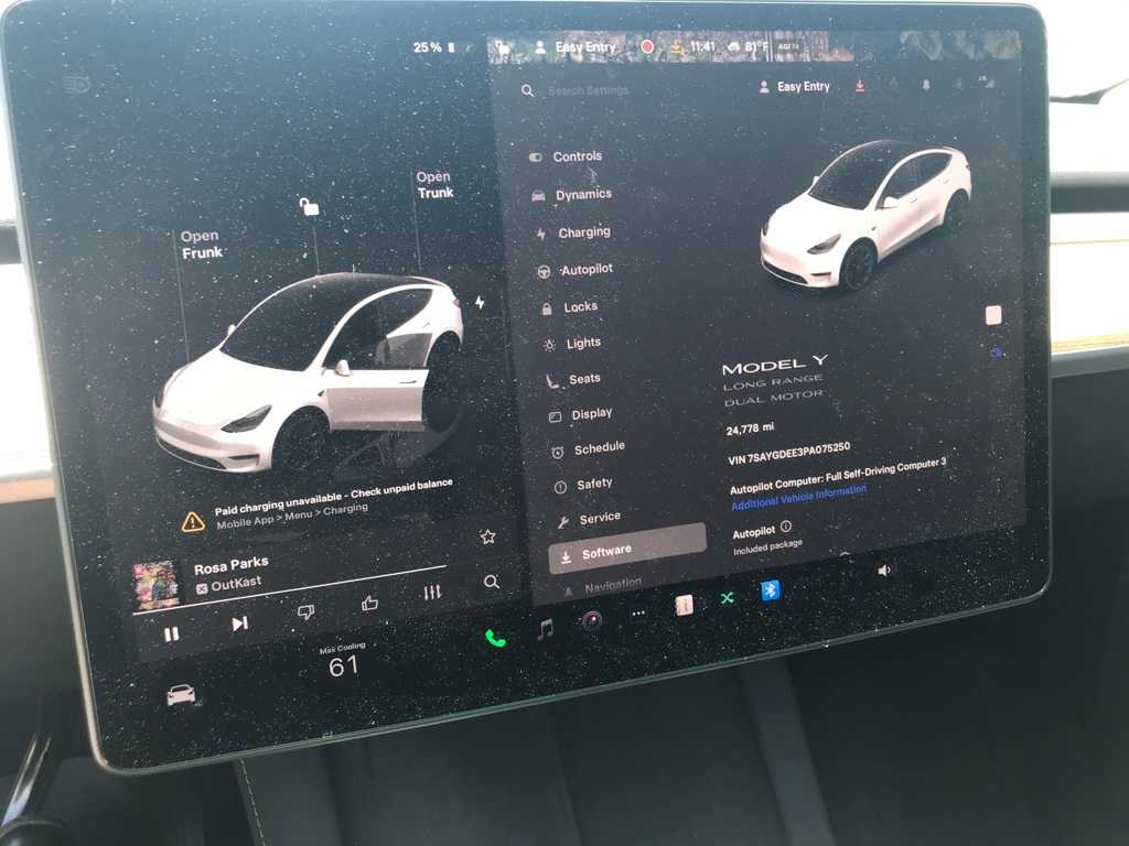 2023 Tesla Model Y Long Range 9