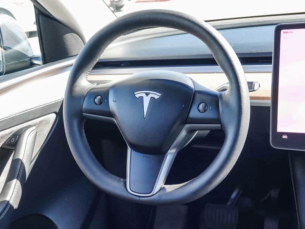 Thumbnail: 2023 Tesla Model Y - 13