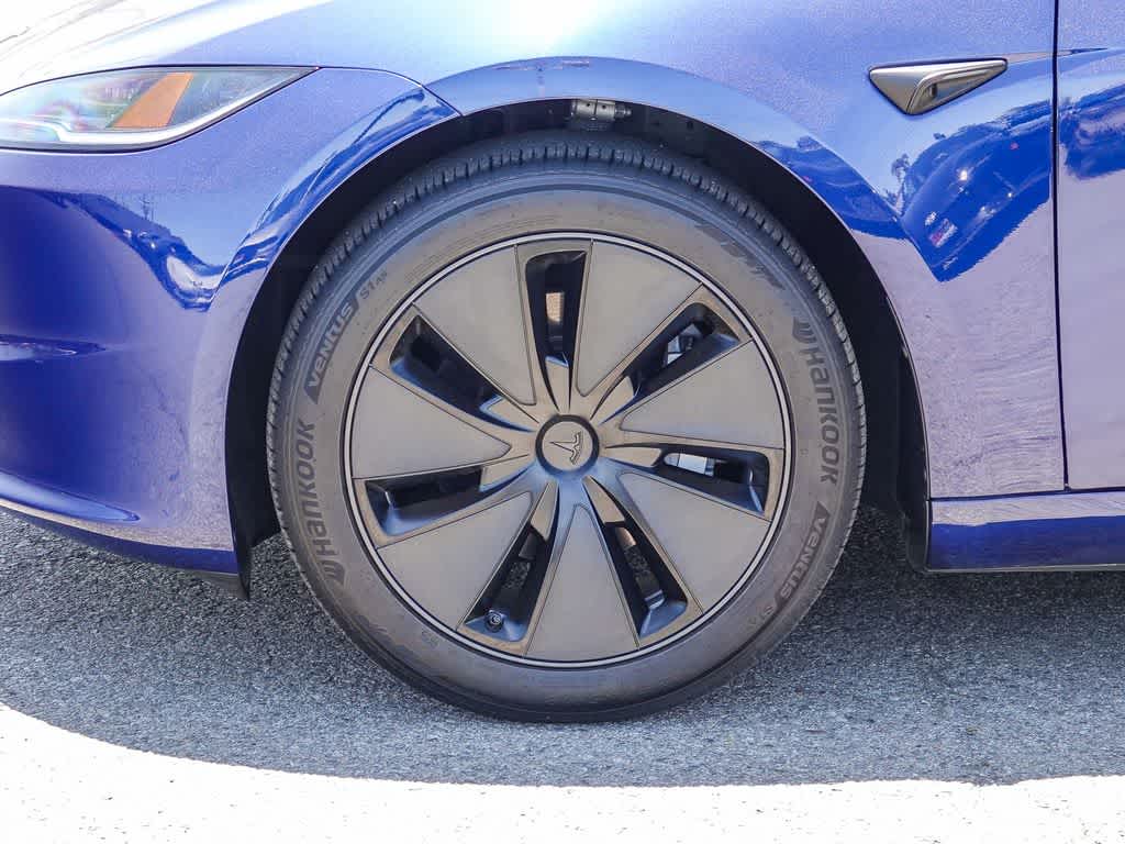 Thumbnail: 2025 Tesla Model 3 - 10