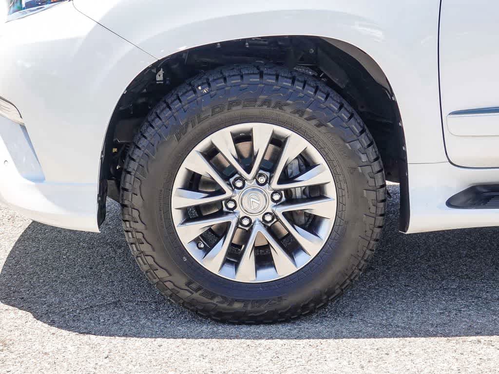 Thumbnail: 2018 Lexus GX - 8