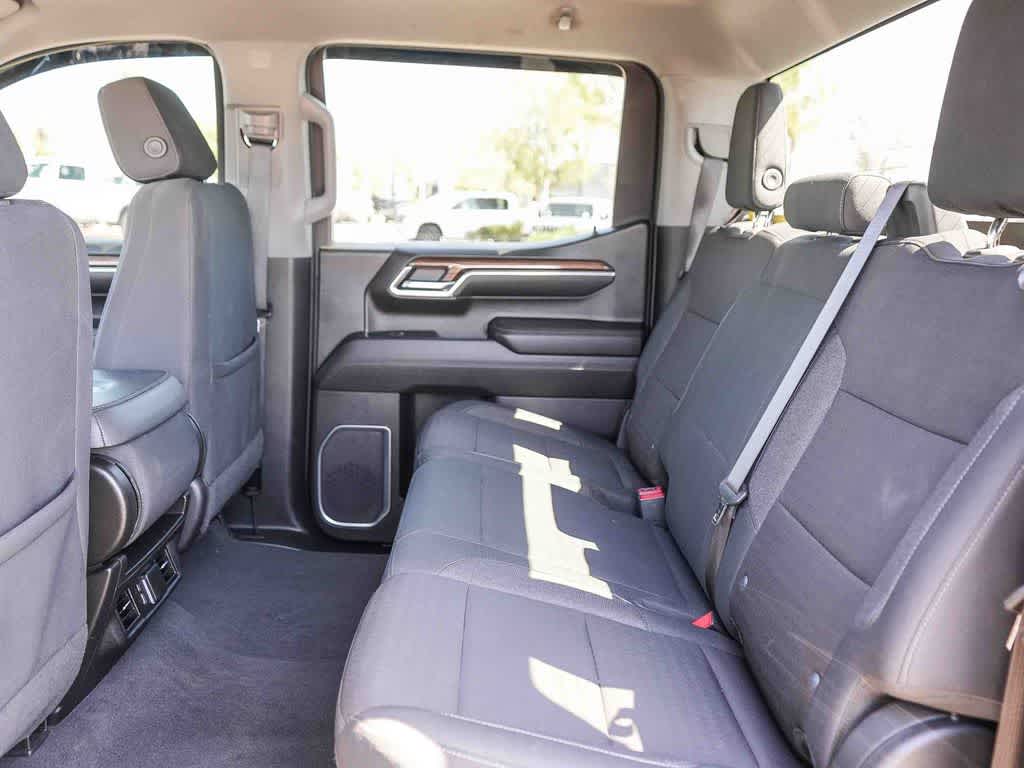 Thumbnail: 2023 Chevrolet Silverado 1500 - 19