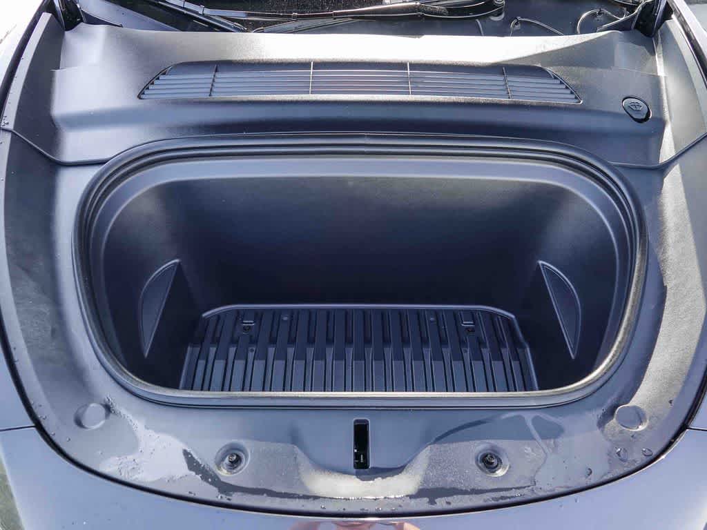 Thumbnail: 2024 Tesla Model Y - 26