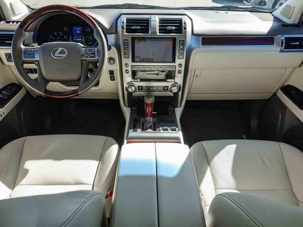 Thumbnail: 2017 Lexus GX - 10