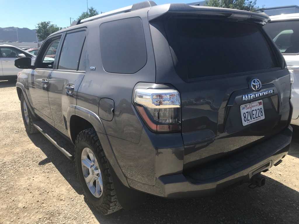 Thumbnail: 2020 Toyota 4Runner - 4