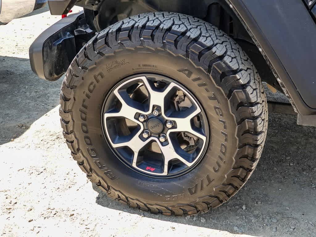 Thumbnail: 2022 Jeep Wrangler - 21