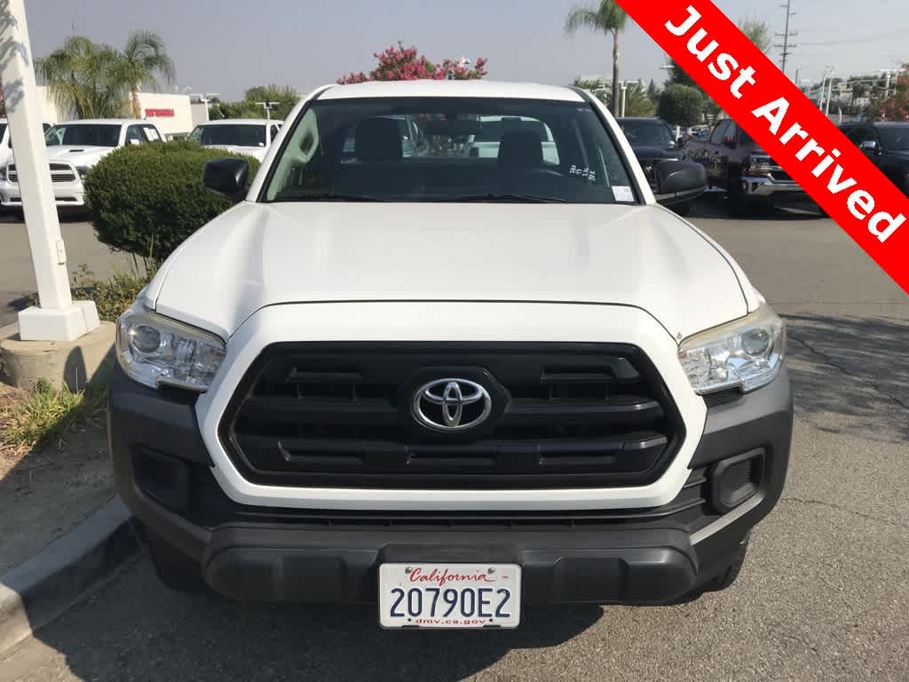 Thumbnail: 2017 Toyota Tacoma - 2