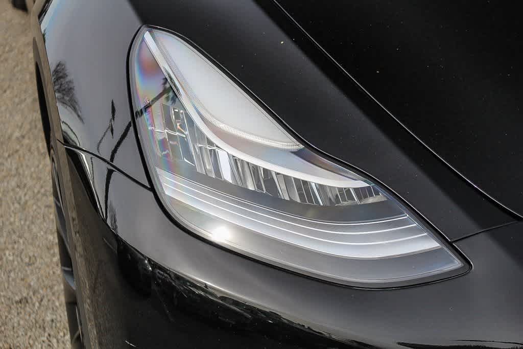 Thumbnail: 2023 Tesla Model Y - 4