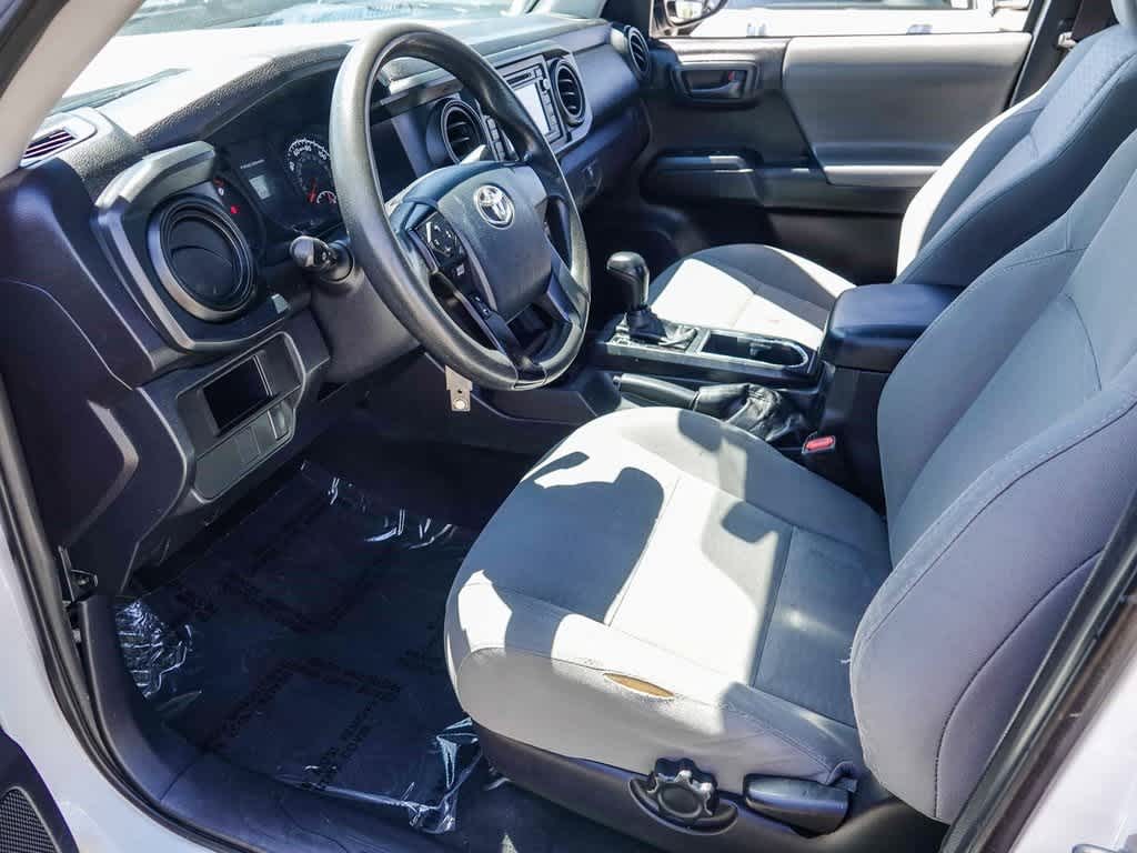 Thumbnail: 2017 Toyota Tacoma - 14