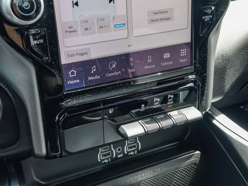 Thumbnail: 2025 RAM 1500 - 21