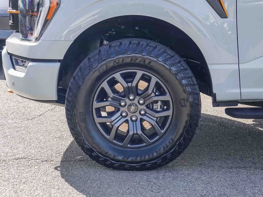 Thumbnail: 2023 Ford F-150 - 10