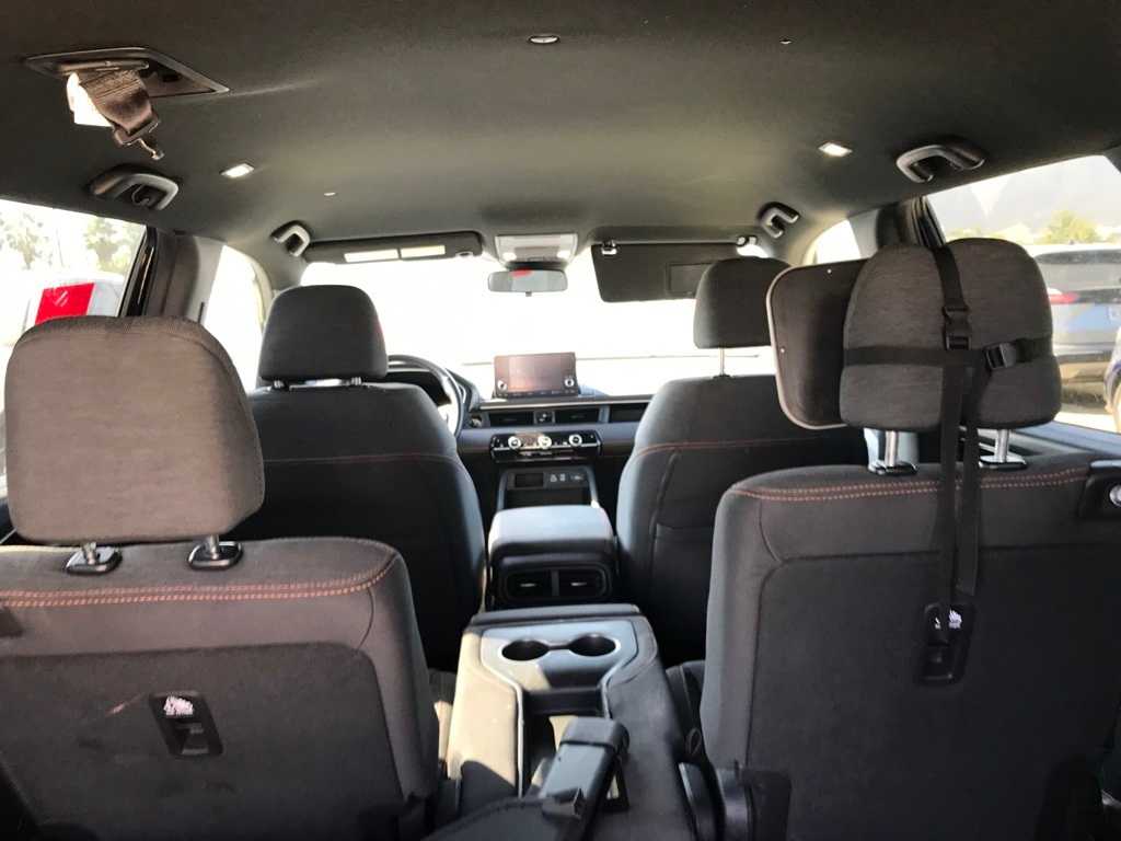 Thumbnail: 2023 Honda Pilot - 6