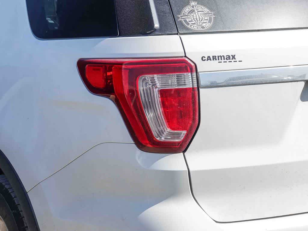 Thumbnail: 2017 Ford Explorer - 13