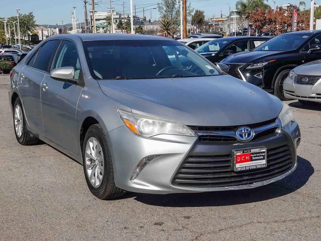 Thumbnail: 2017 Toyota Camry - 3