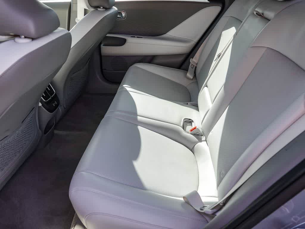 Thumbnail: 2024 Hyundai Ioniq 6 - 17