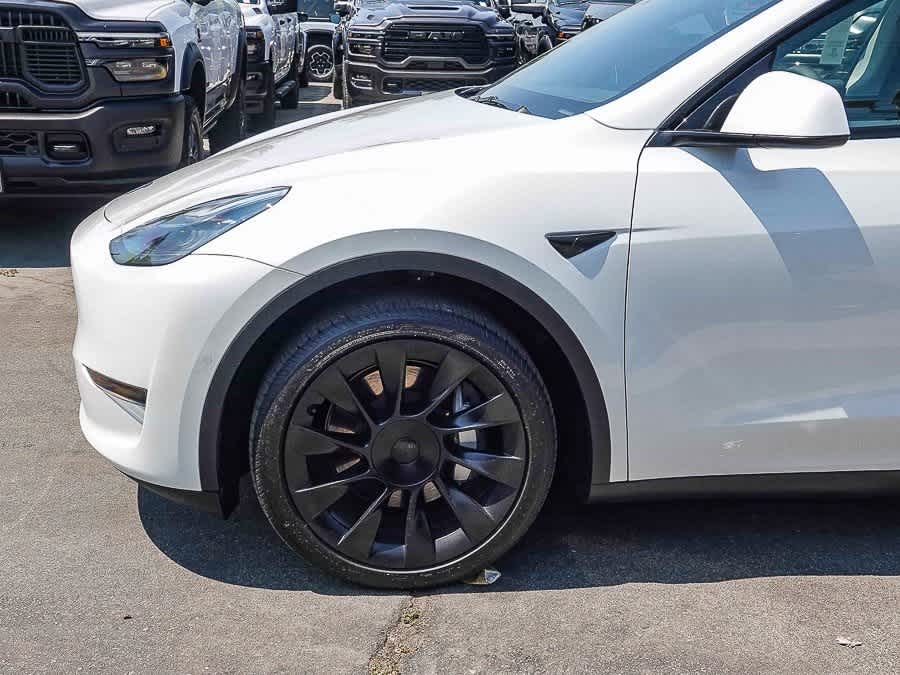 Thumbnail: 2021 Tesla Model Y - 9