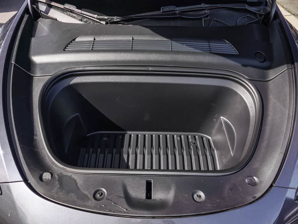 Thumbnail: 2022 Tesla Model Y - 27